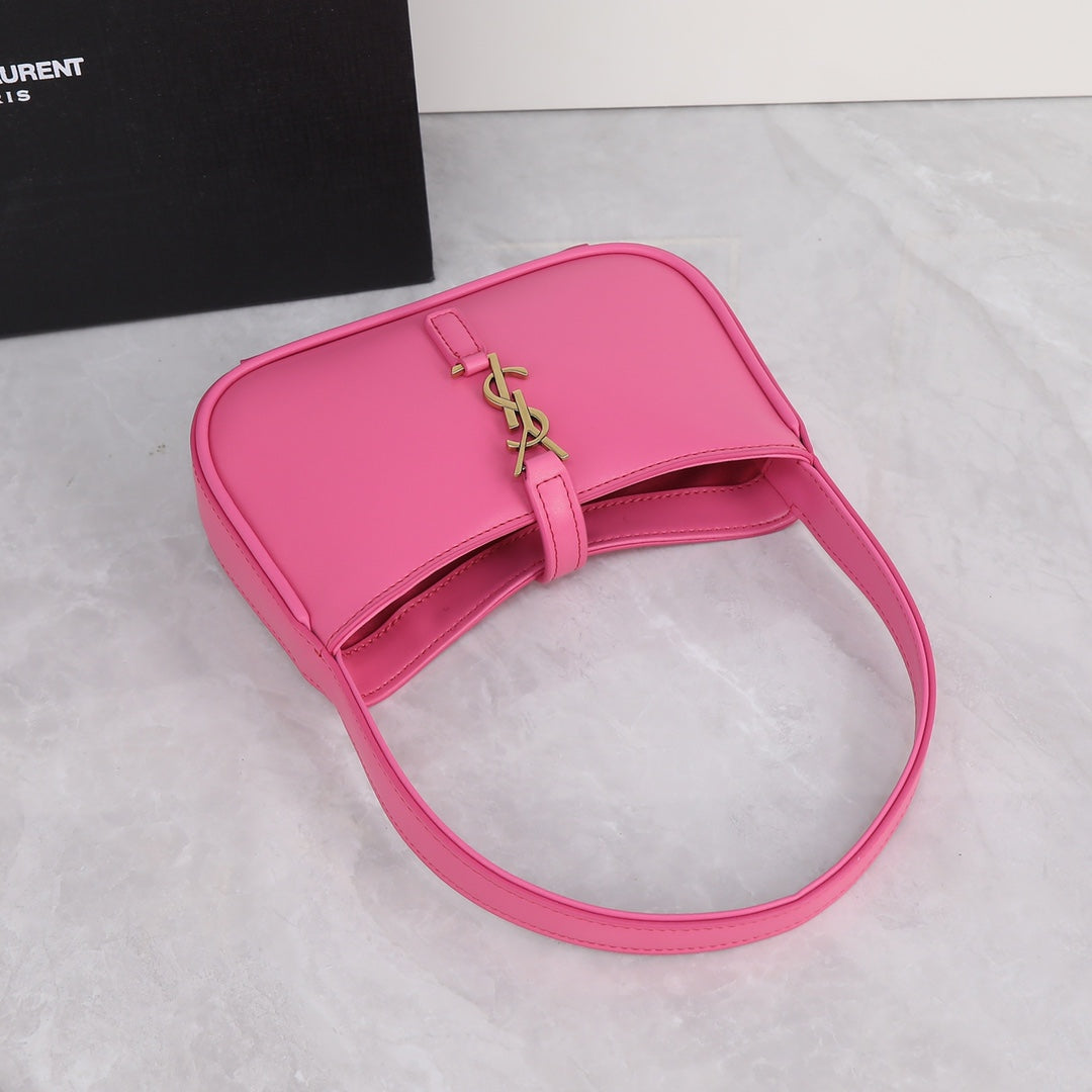 Dolly pink purse