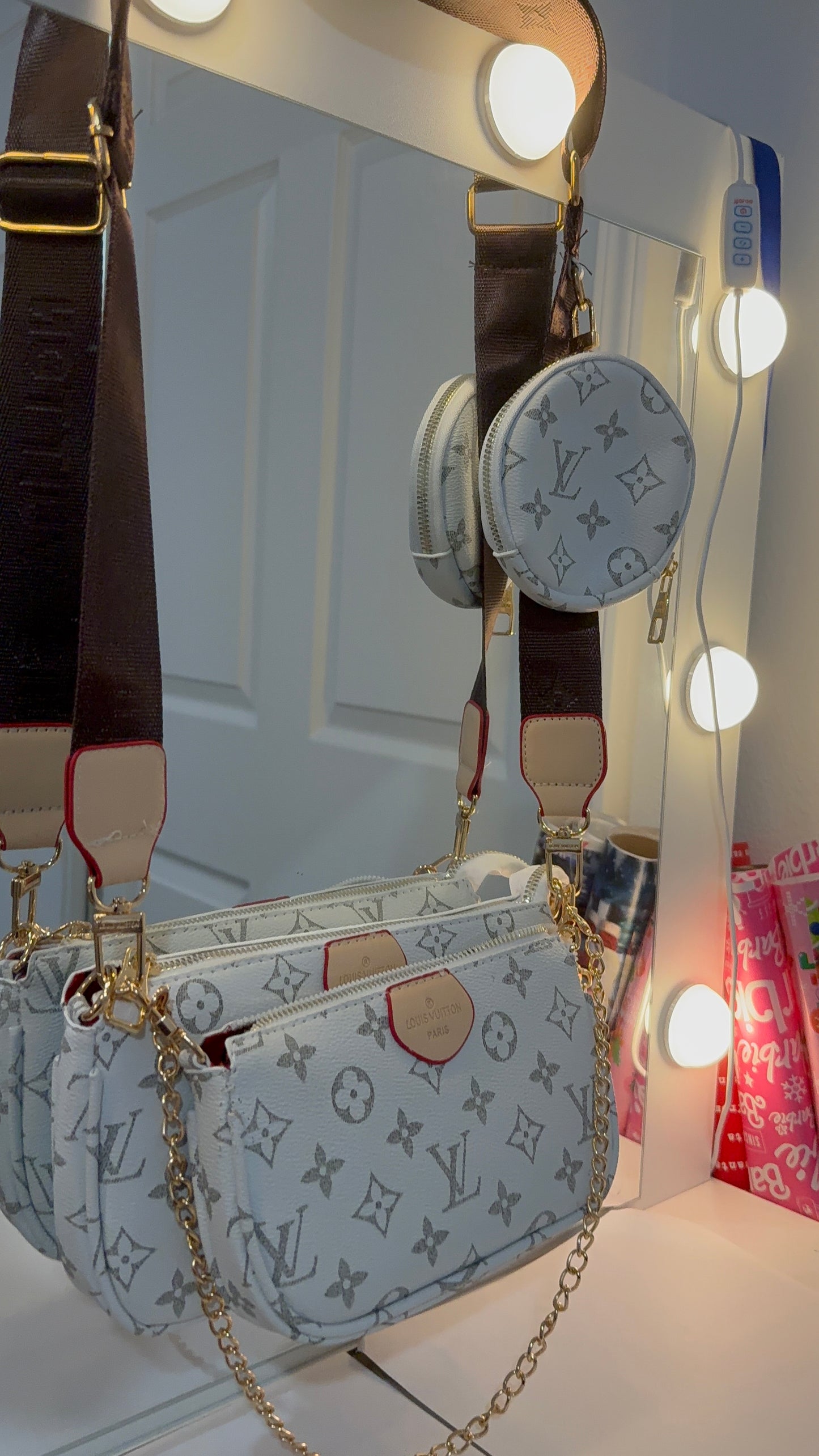 3 pc cross body bag ( no box )