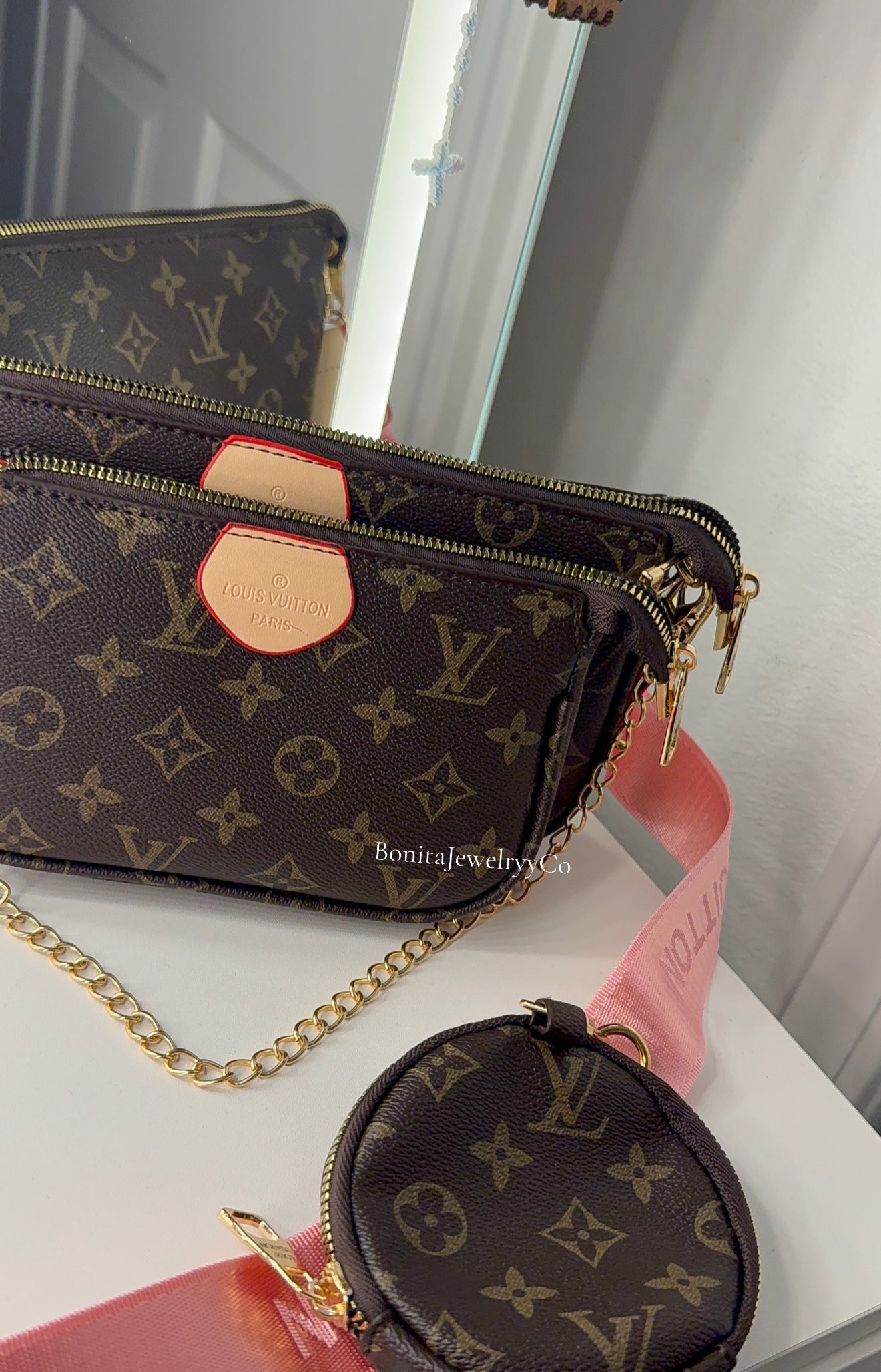 3 pc cross body bag ( no box )