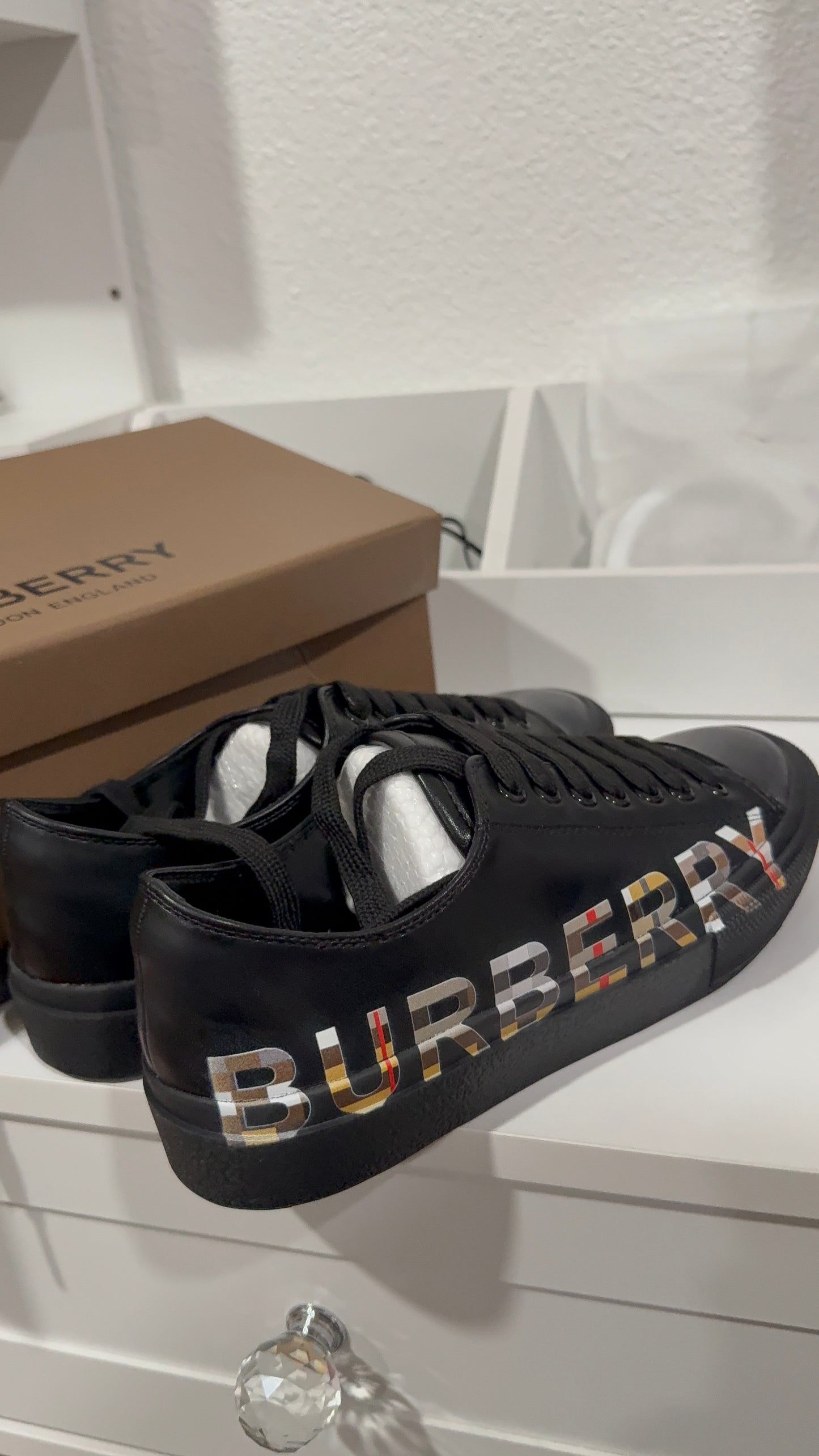Black berry shoes with box