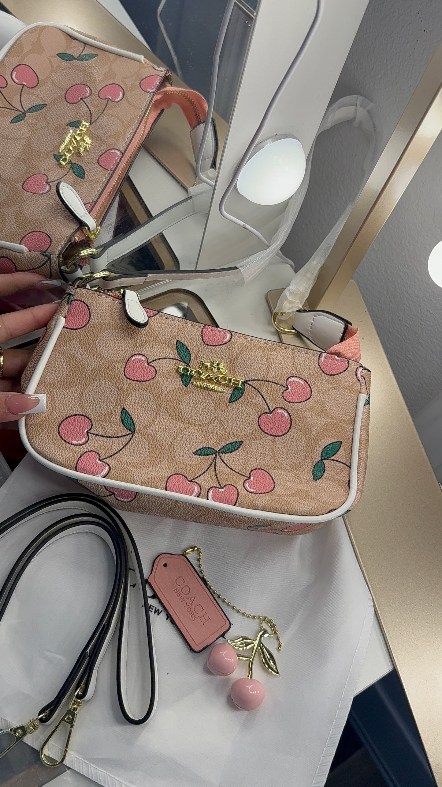 Mini Brown cherry 🍒purse