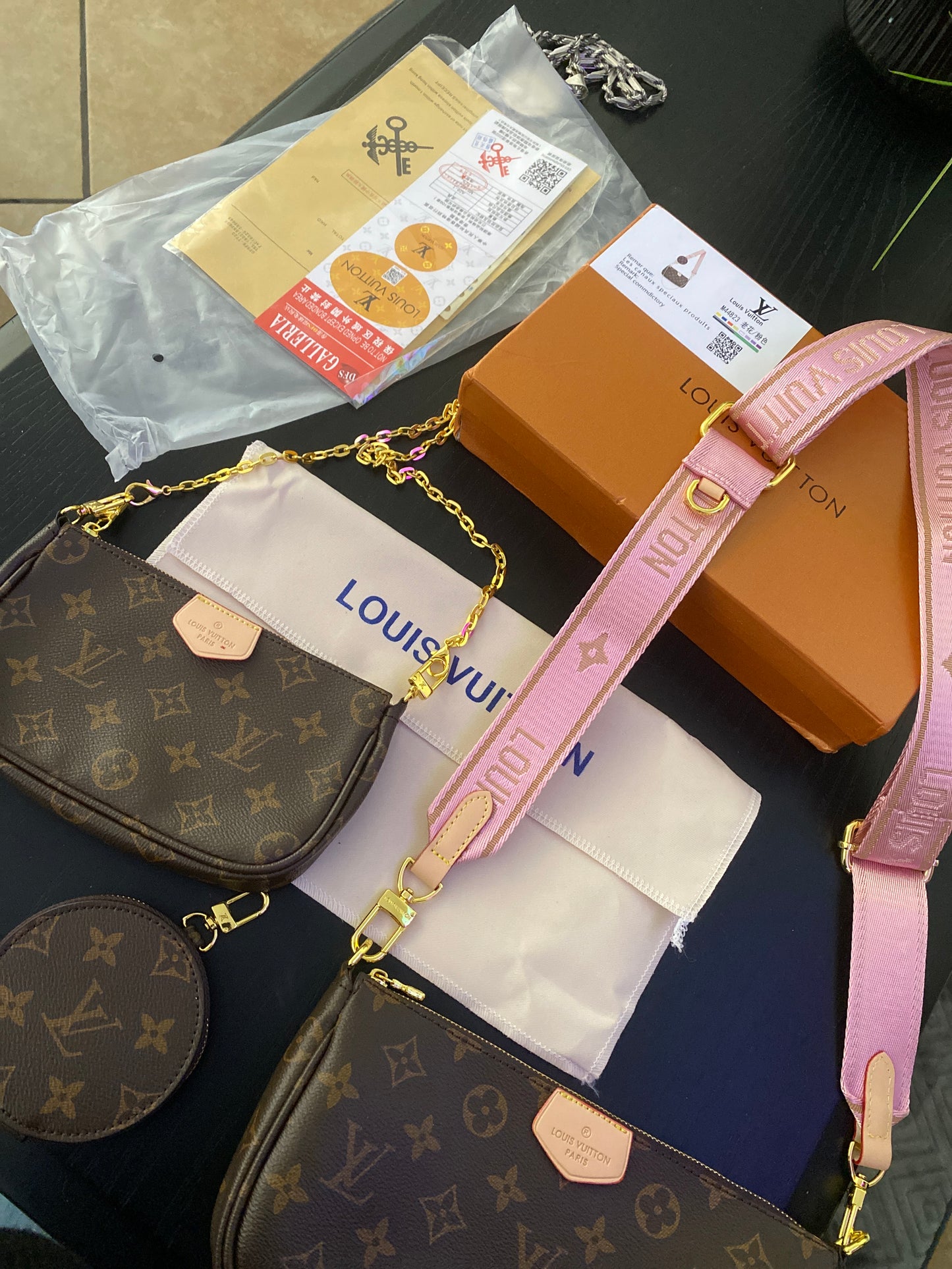 3 pc cross body bag ( no box )