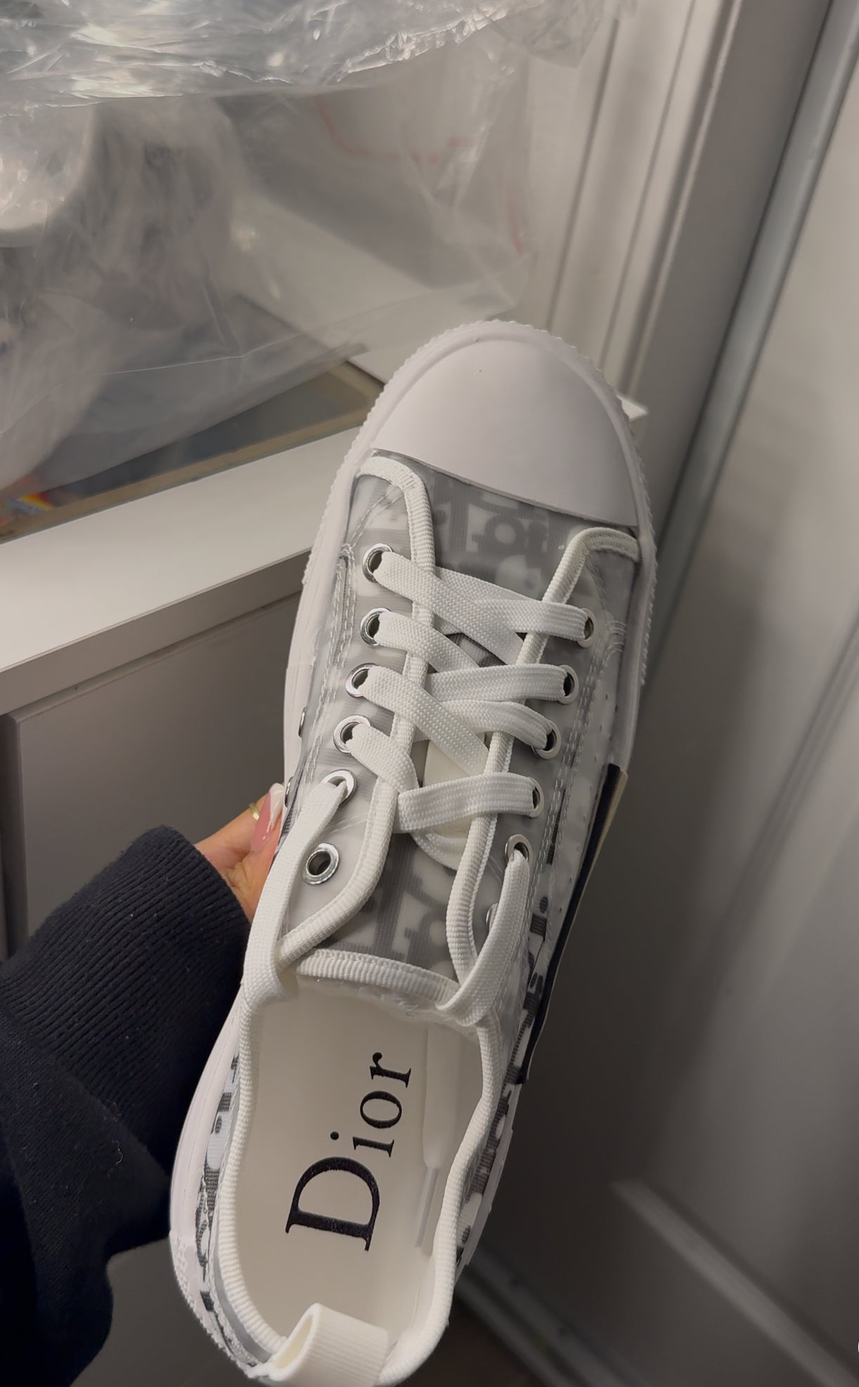 White unisex Dr shoes