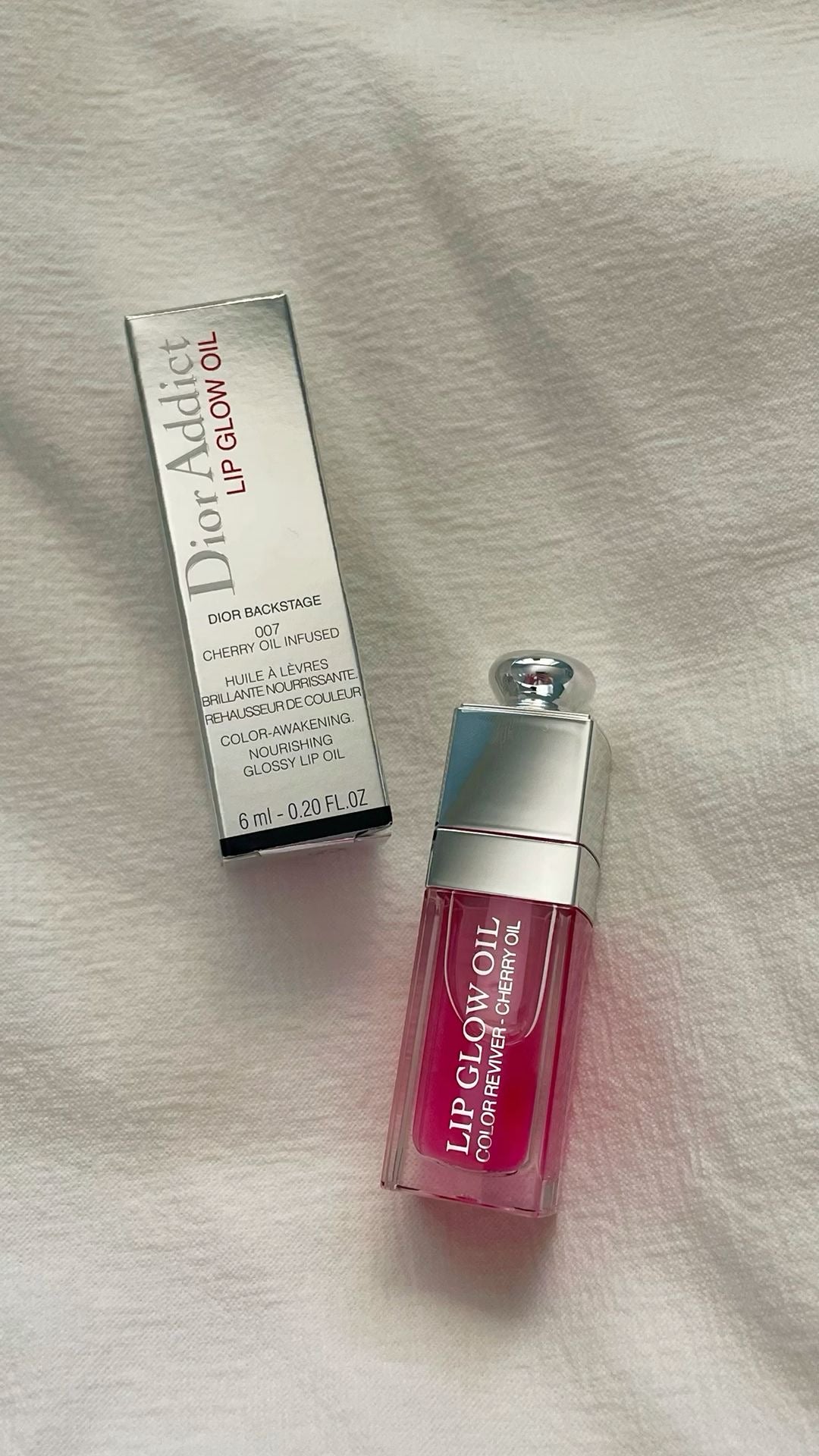 Glow lip oil