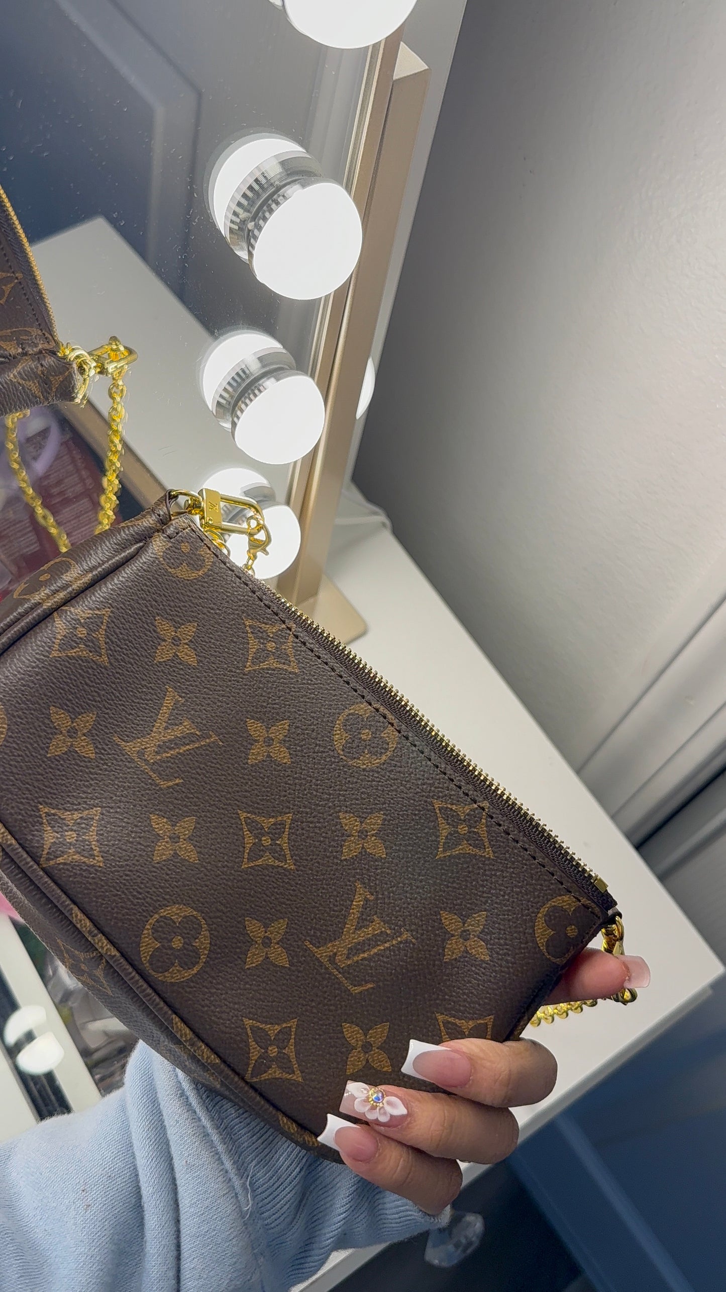 Small bag ( no box )
