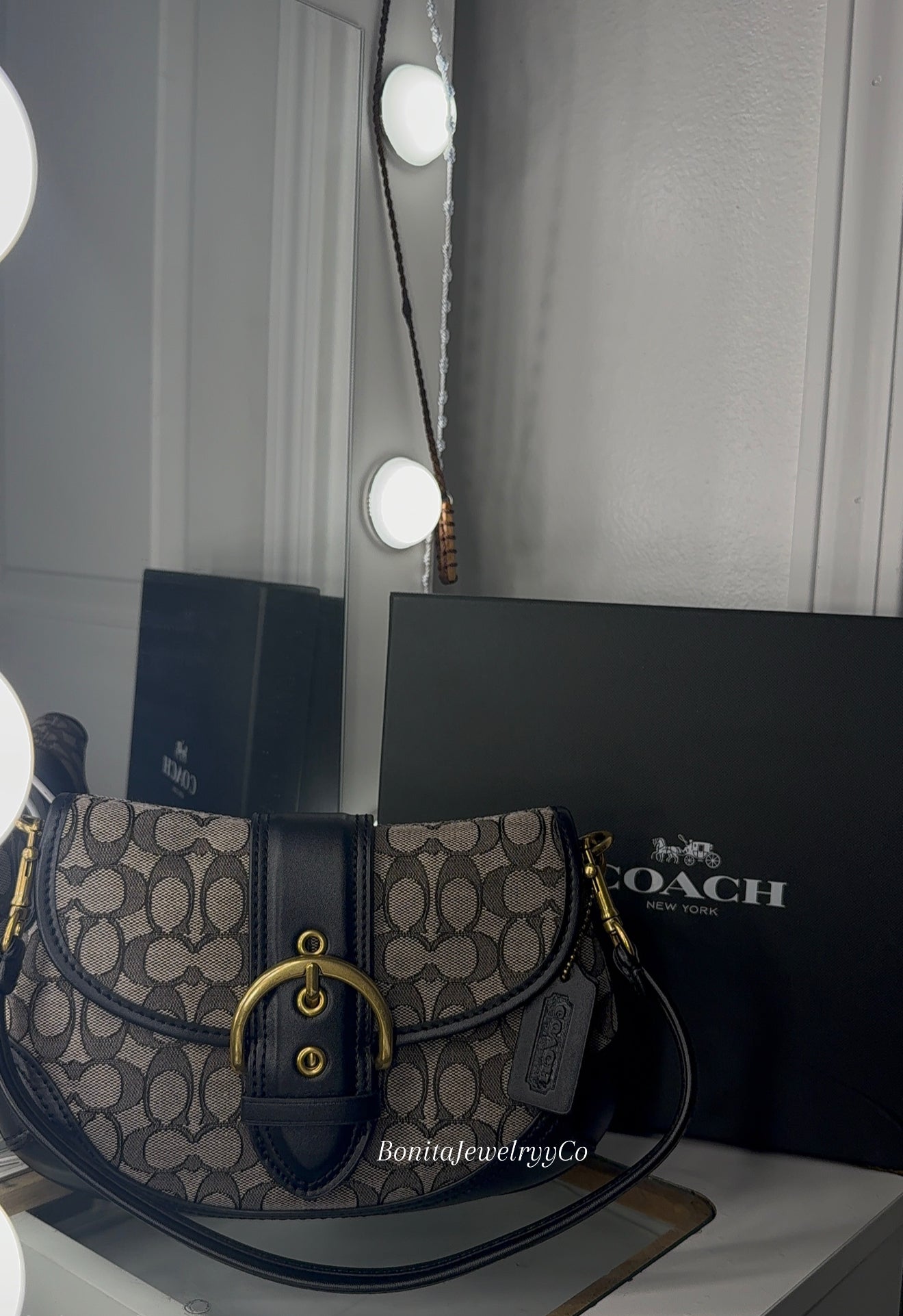 Vintage black purse