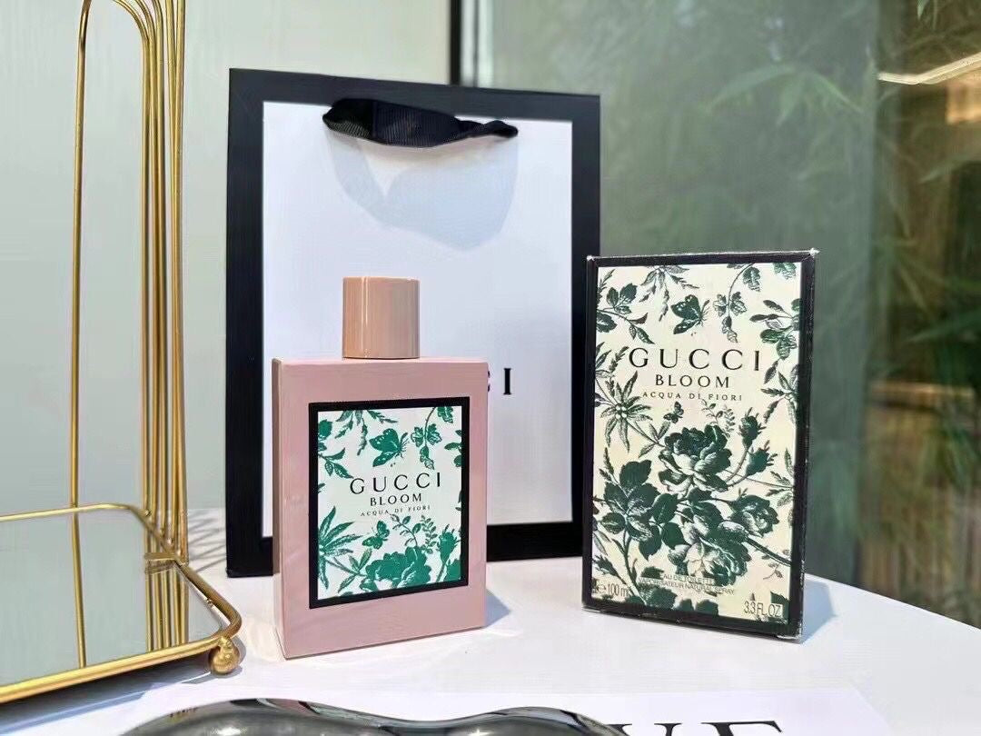 Gg woman’s perfume