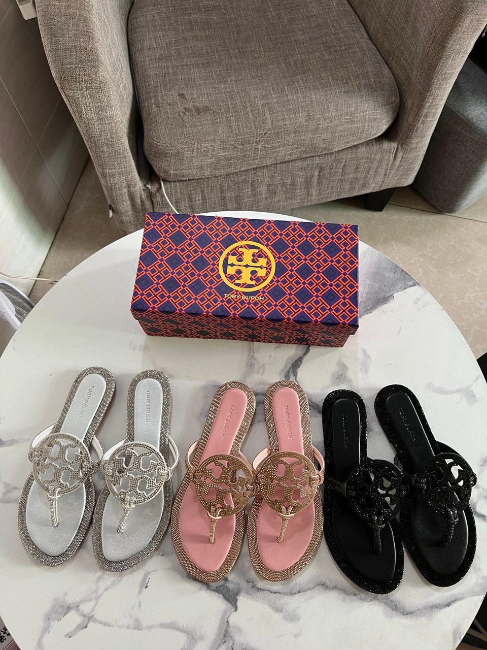 Glitter sandals with box