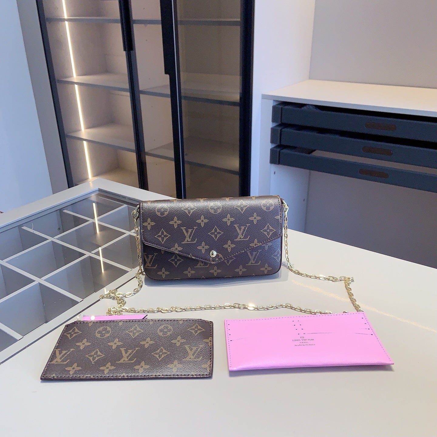 Pink purse set