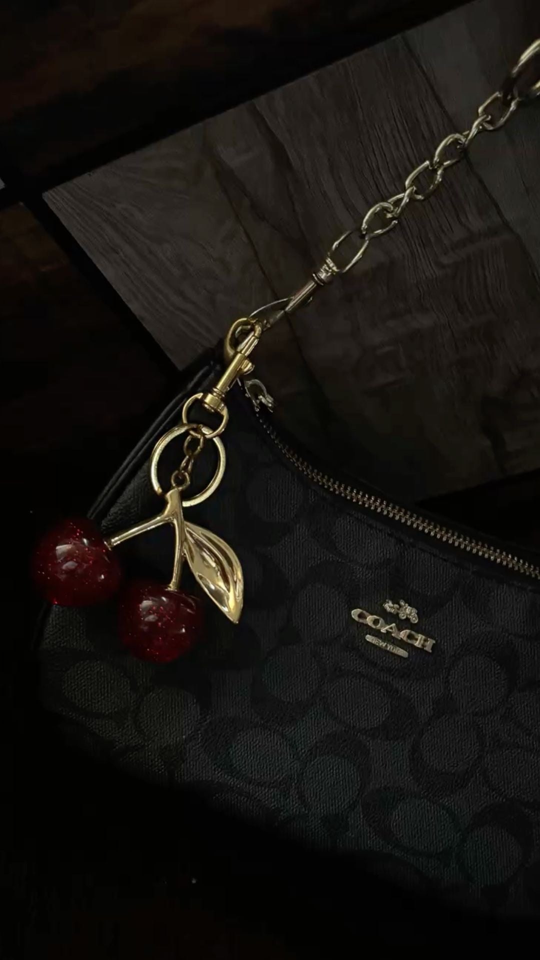 Red Cherry charm 🍒