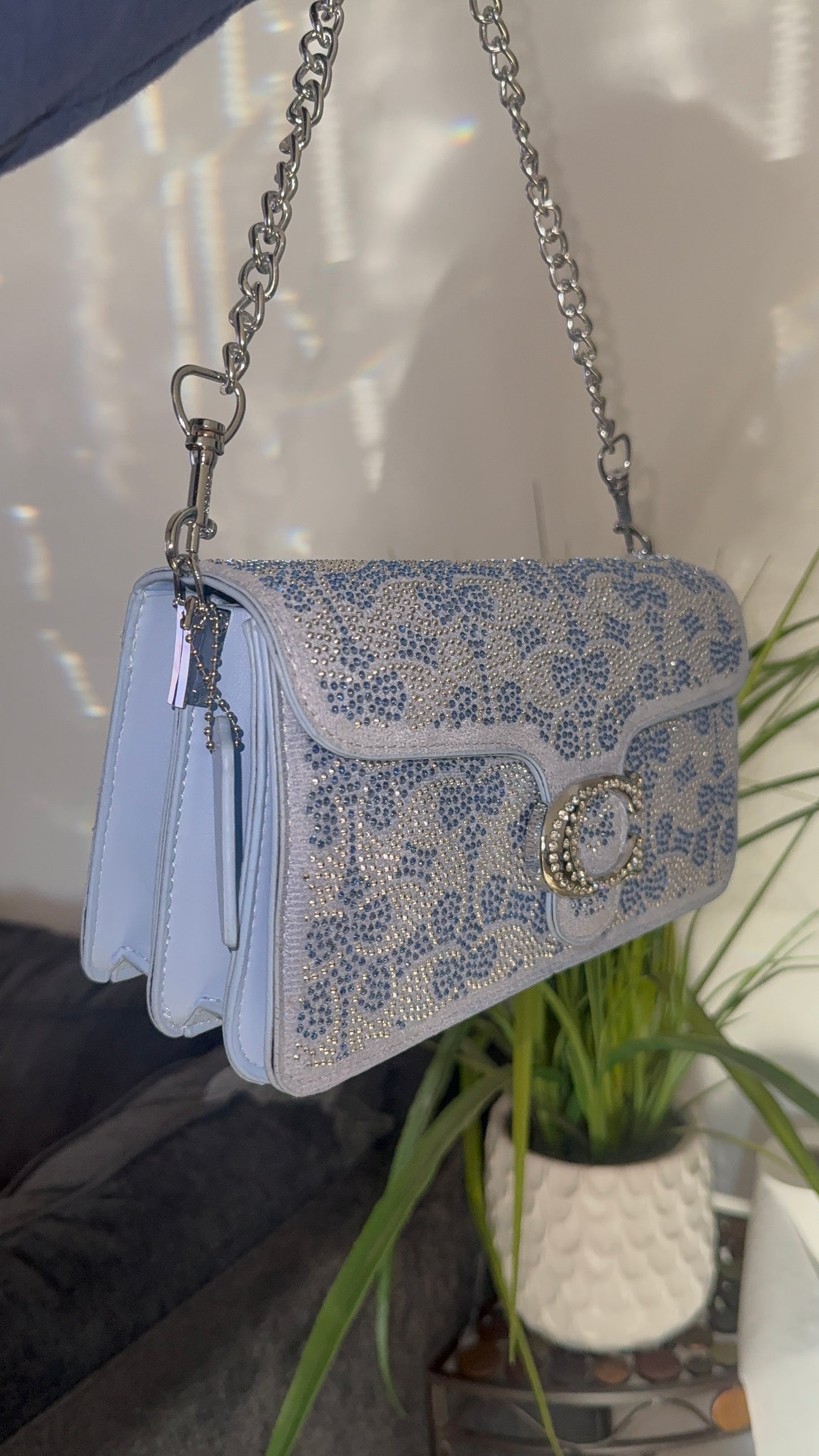 💙blue sparkly purse