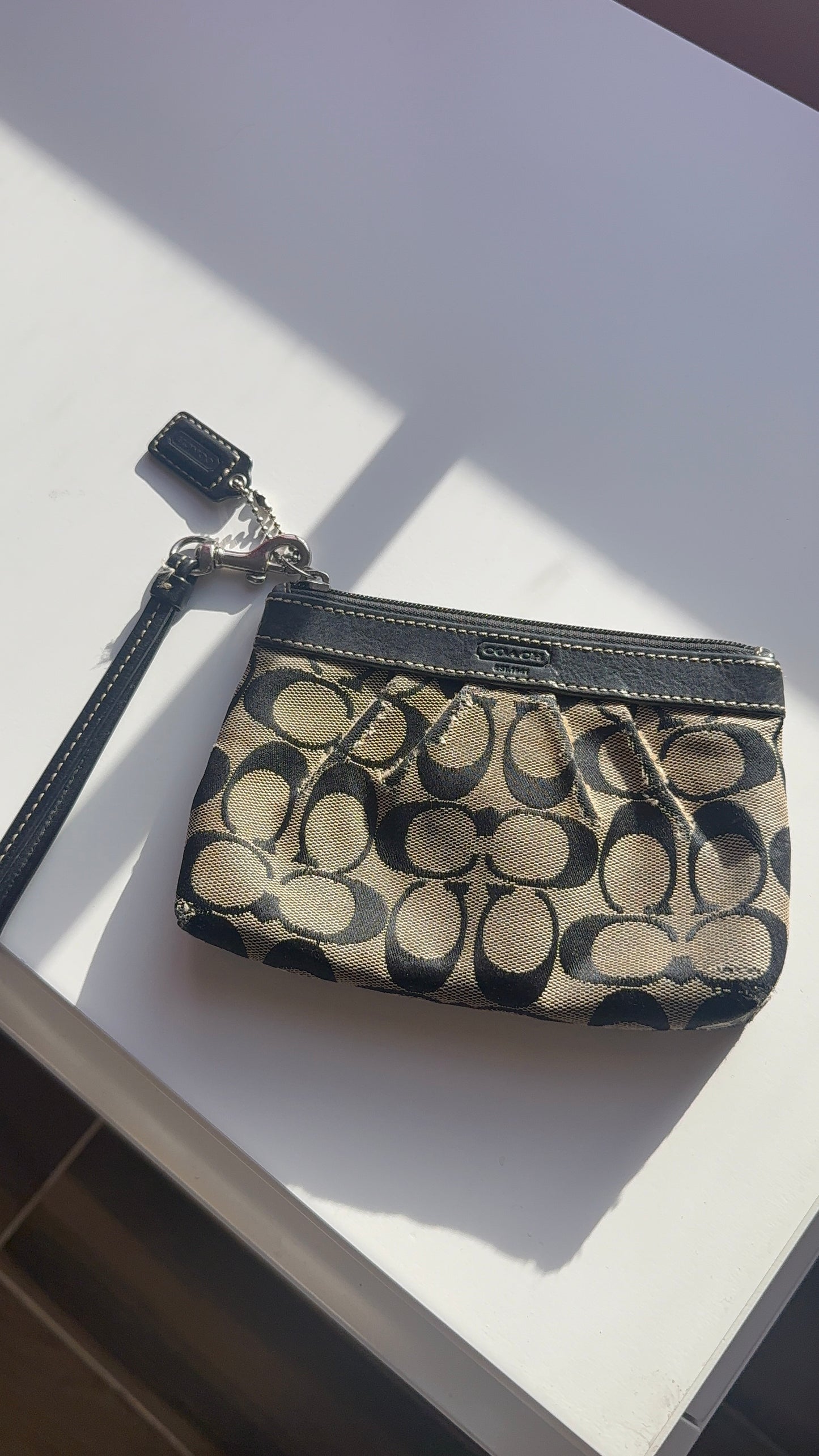 Authentic purse- preowned condition