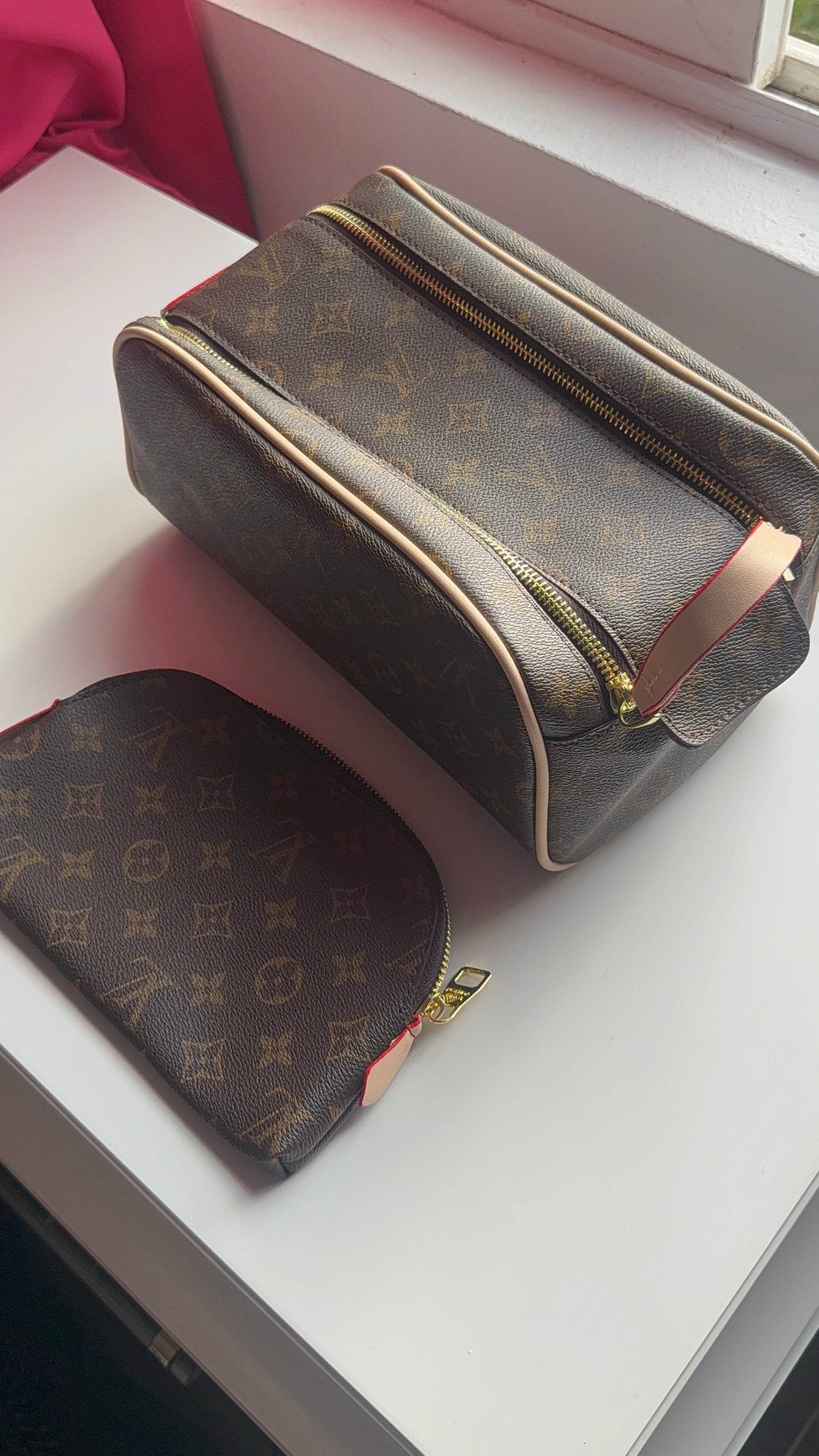 Makeup Bag set