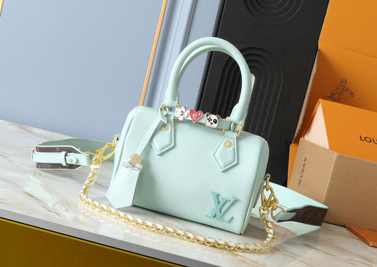 Soft green , luxury hand bag