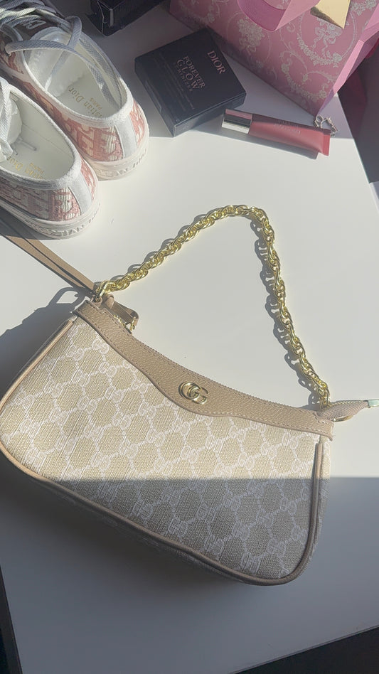 Light brown Gg purse