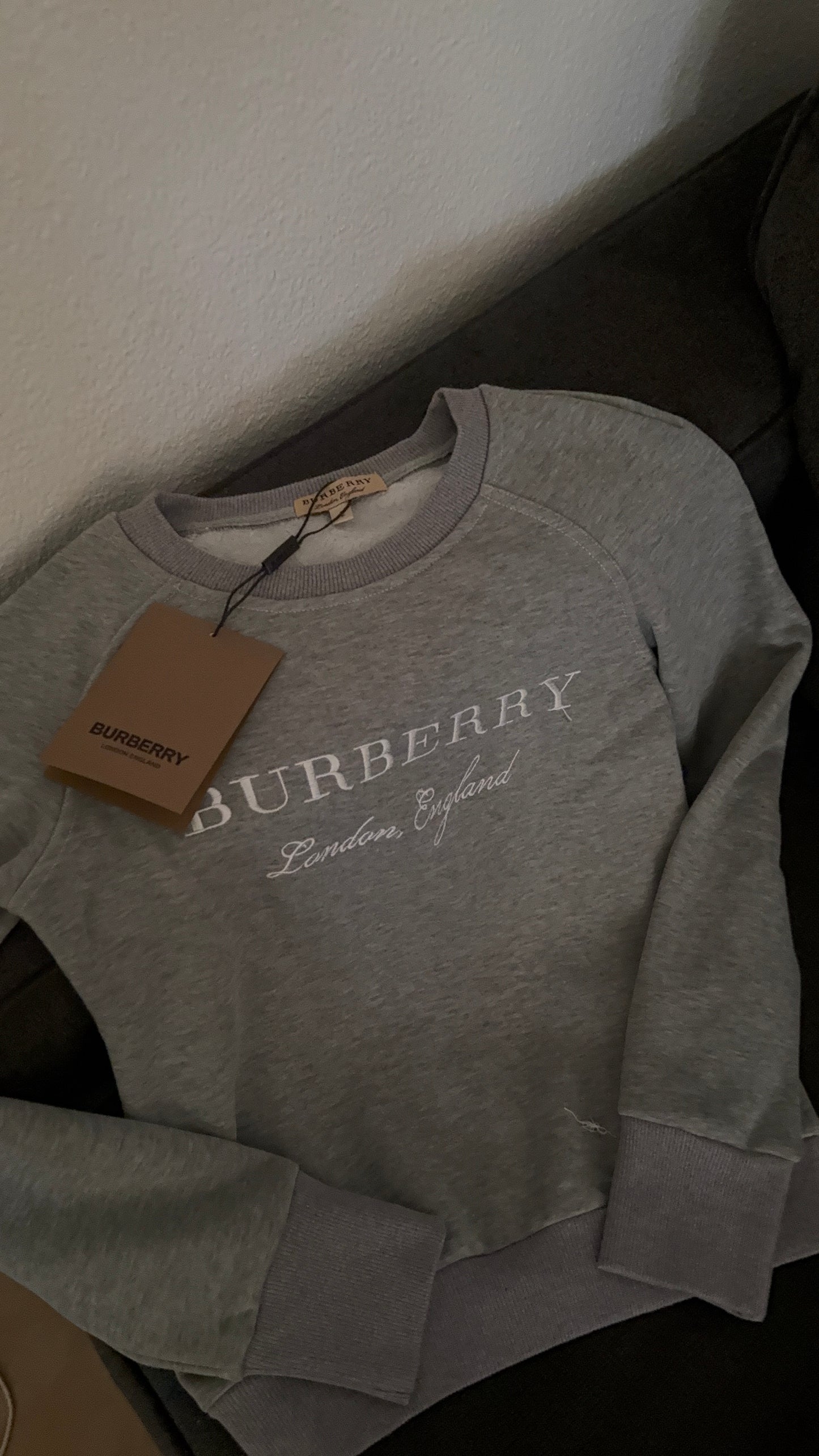 Woman’s Berry pull-over jacket  🤎