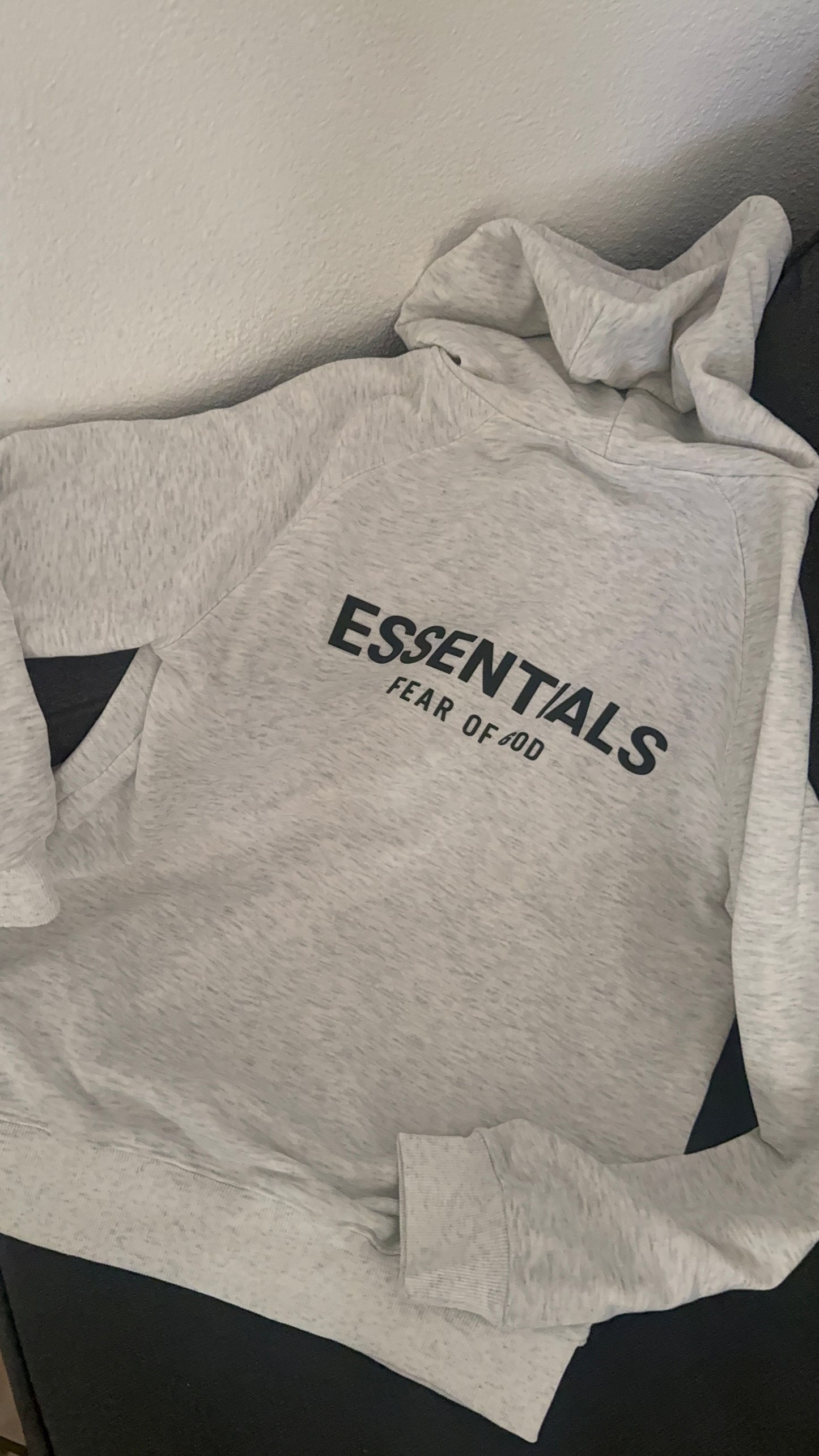 Grey Men hoodie - Essential