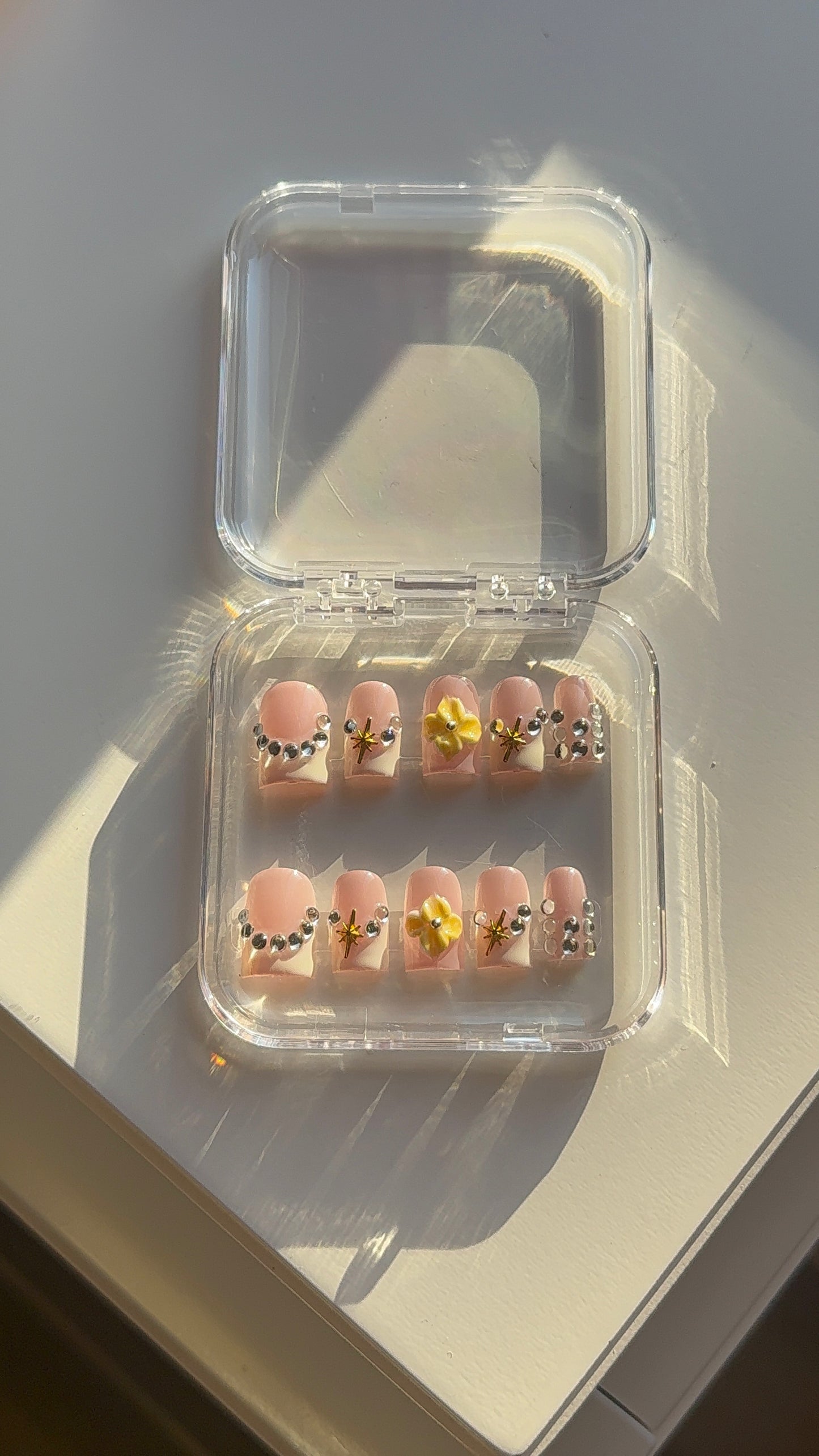 Press on nails size S