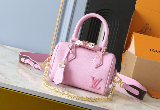 Baby pink luxury hand bag