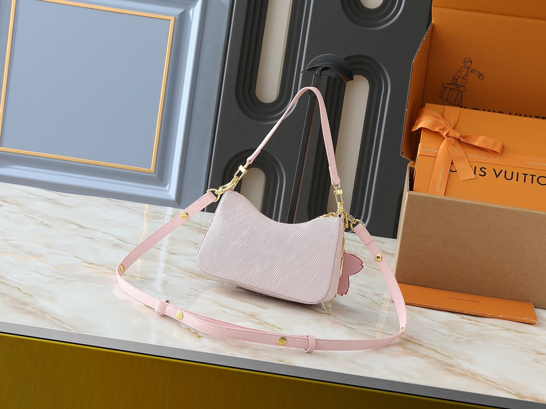 Pink purse