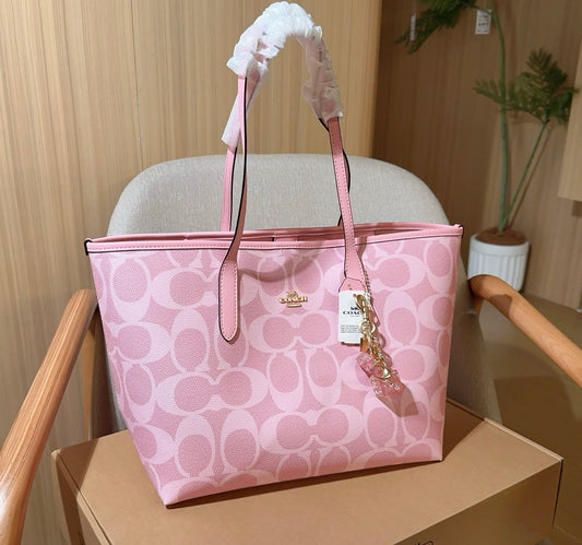 🎀Pink tote purse