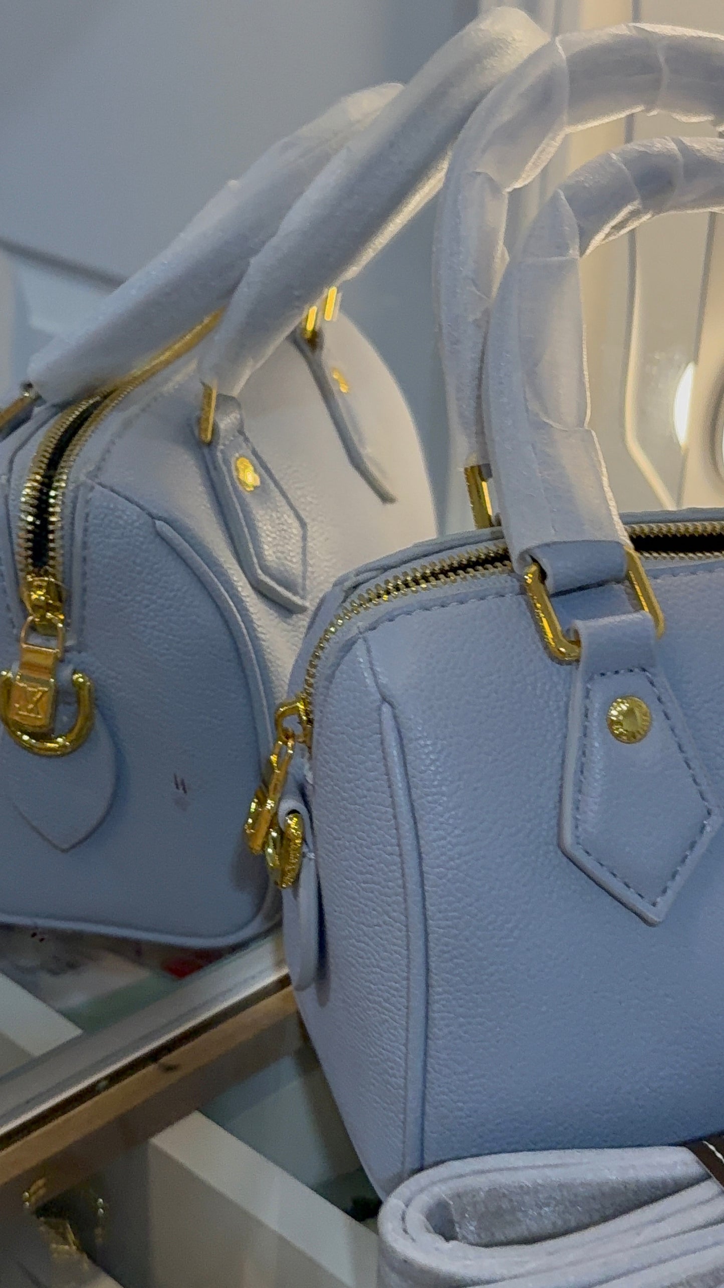 Baby blue luxury hand bag
