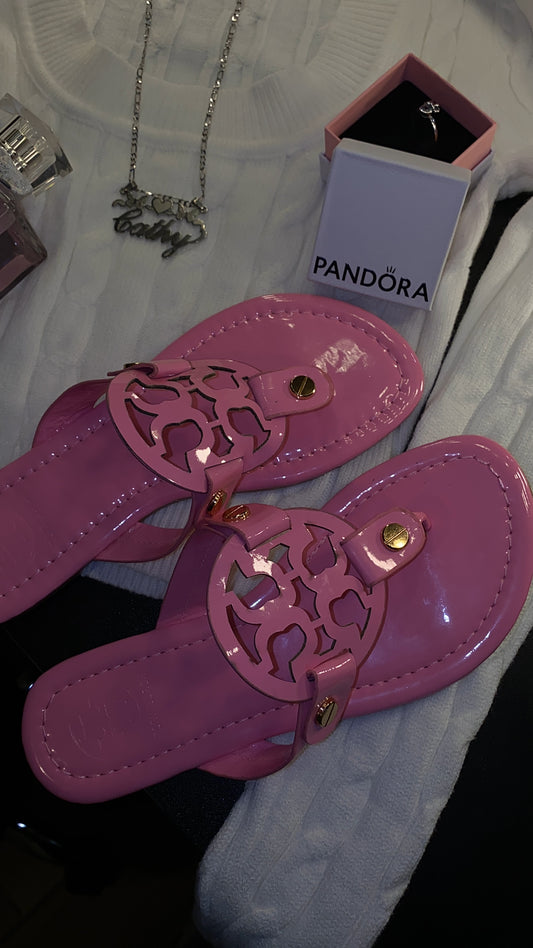 Pink sandals ( no box )