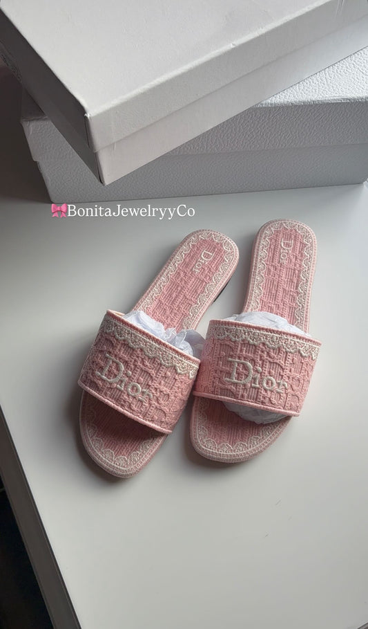 🎀Pink coquette slides