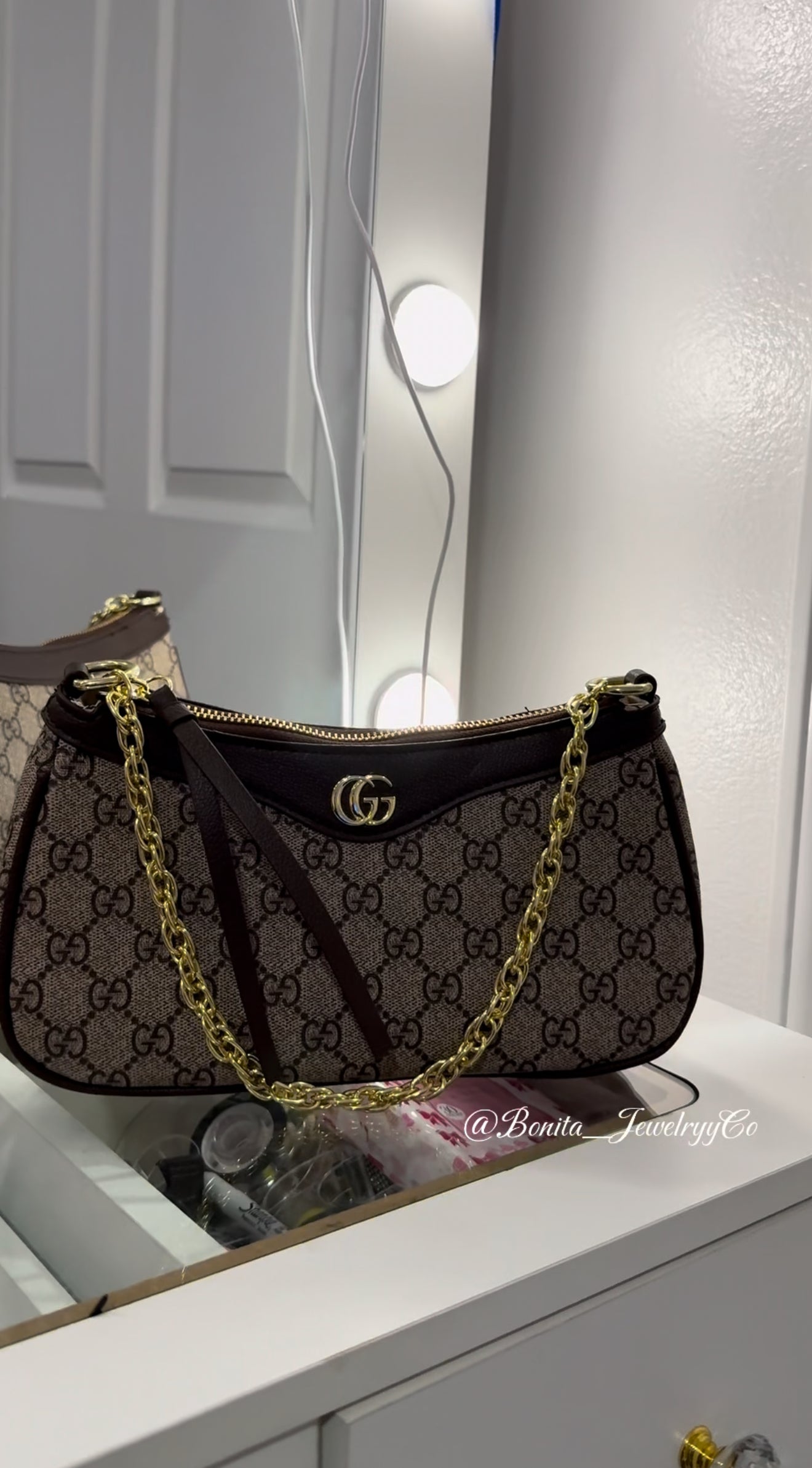 GG cross body purse