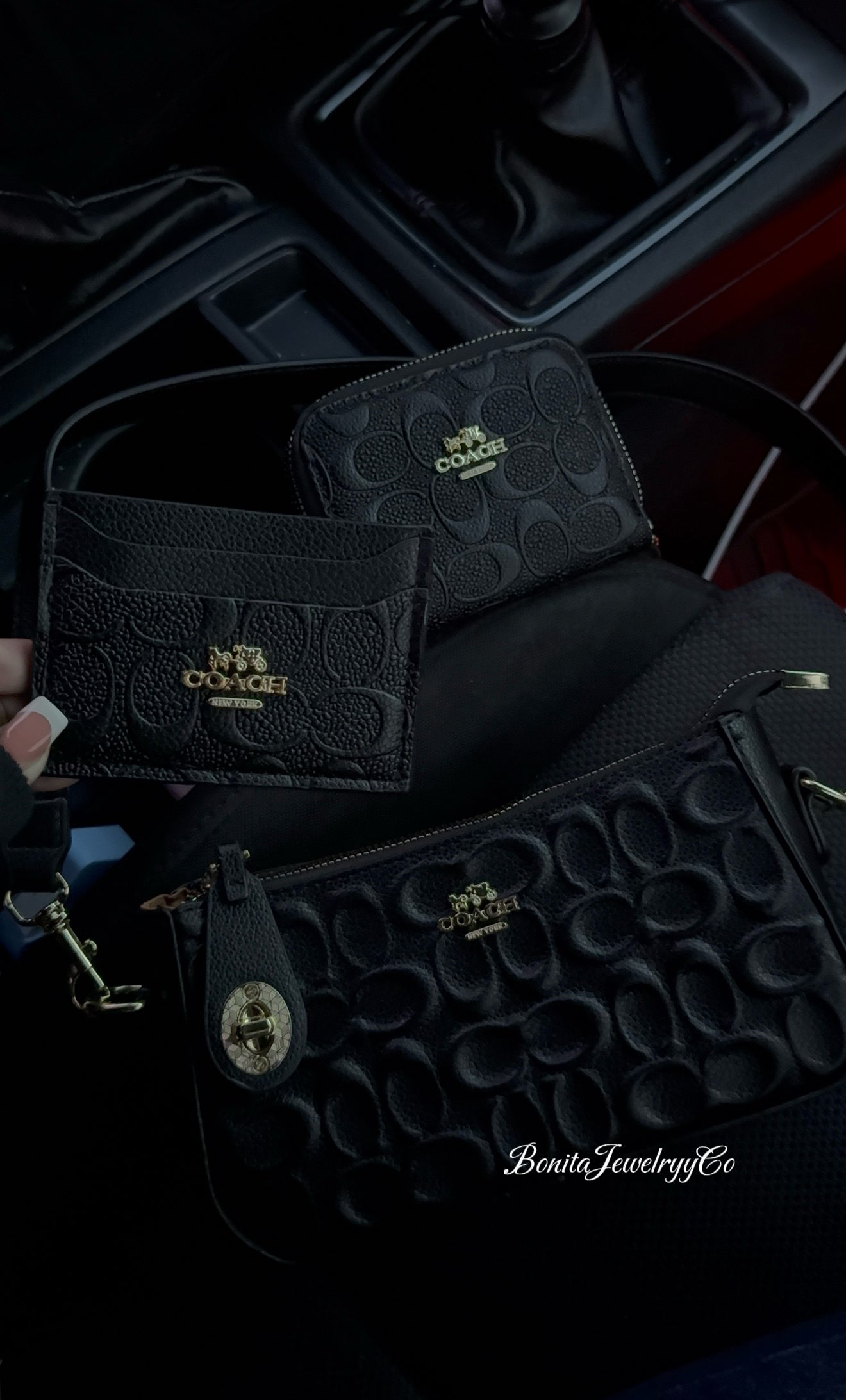 Black purse set